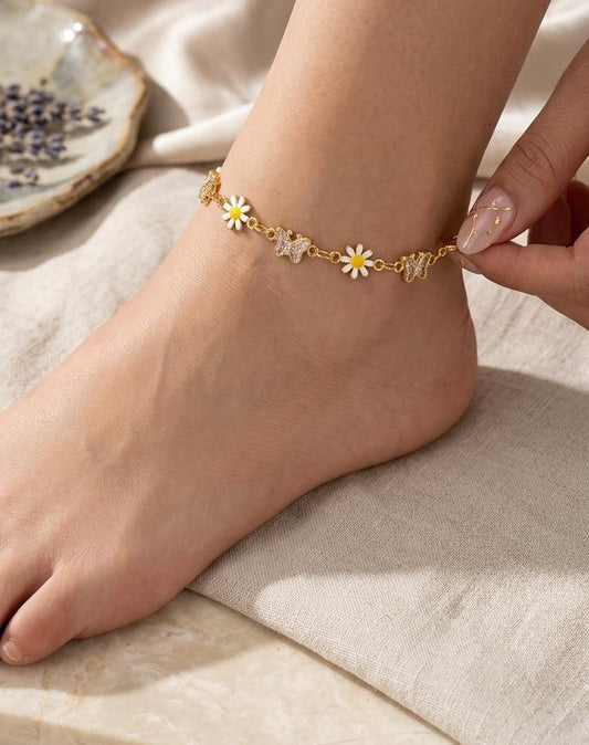 White Daisy Chain Anklet
